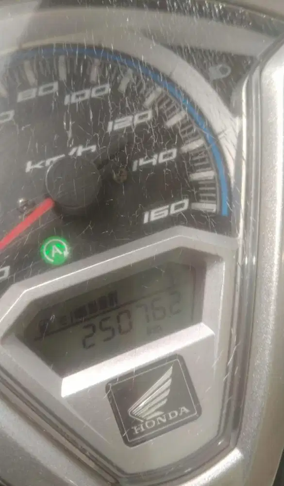 Honda Vario Old 125 2014 KZR Kilometer 25Ribuan,ss lengkap mesin bagus