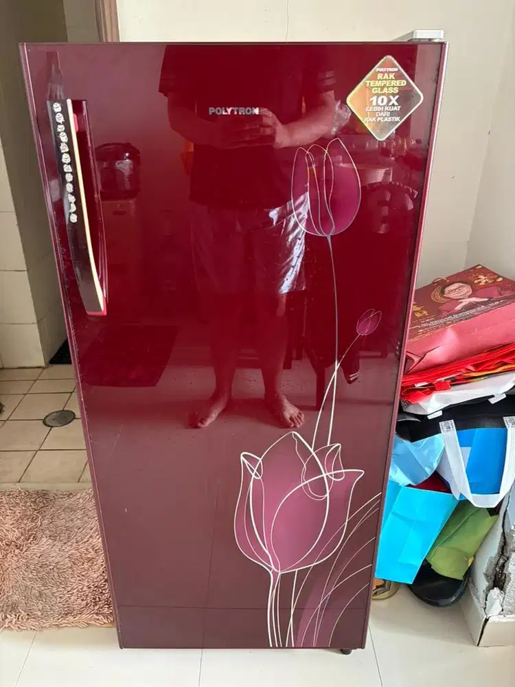 (Second) Kulkas Polytron 180 Liter PRB 189 Bekas