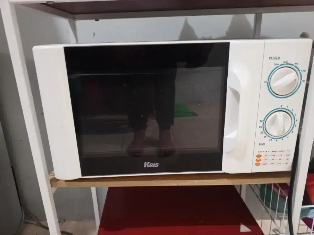 Microwave Oven Kris