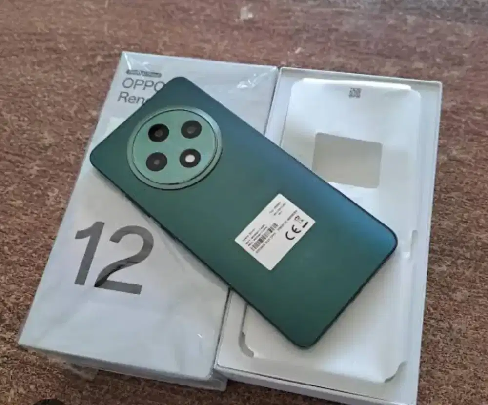 Murah hp Oppo Reno 12 F 5G ram 12/256 lkp, bs TT