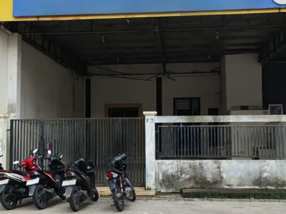 Gudang jarang ada dekat ke PIK bisa kontainer