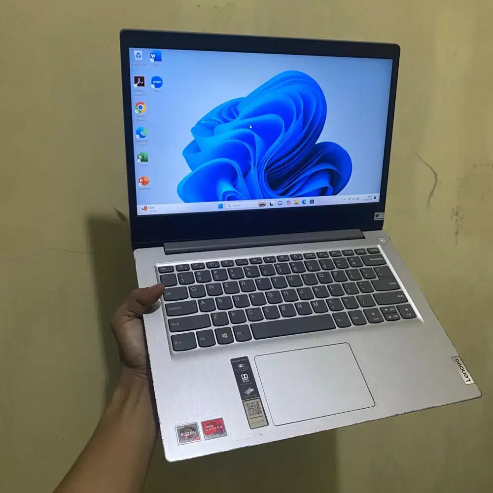 Laptop lenovo idepad slim 3 ryzen 3-4000 series ram 4/128 14 in win 11
