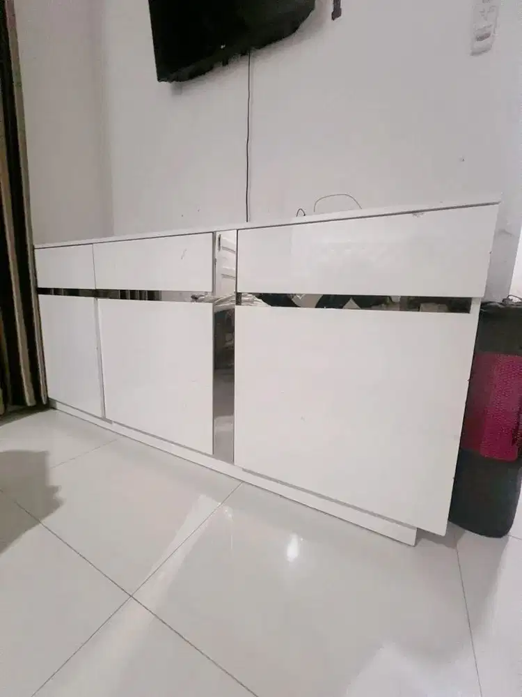 Meja Konsul Bekas dengan kondiso barang yg masih bagus