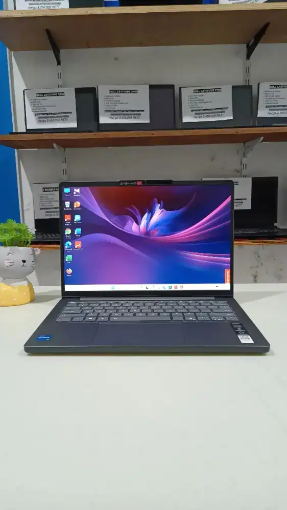 Laptop second Lenovo Ideapad Slim 3 14IRH10 intel Core i5-Gen13