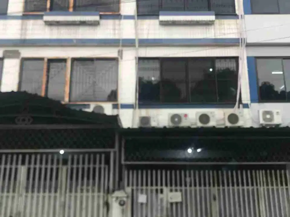 Ruko 4 Lantai Di Cideng Roxy Jakarta Pusat