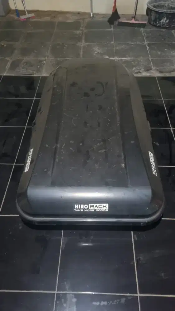 Roof box HiroRack 650liter