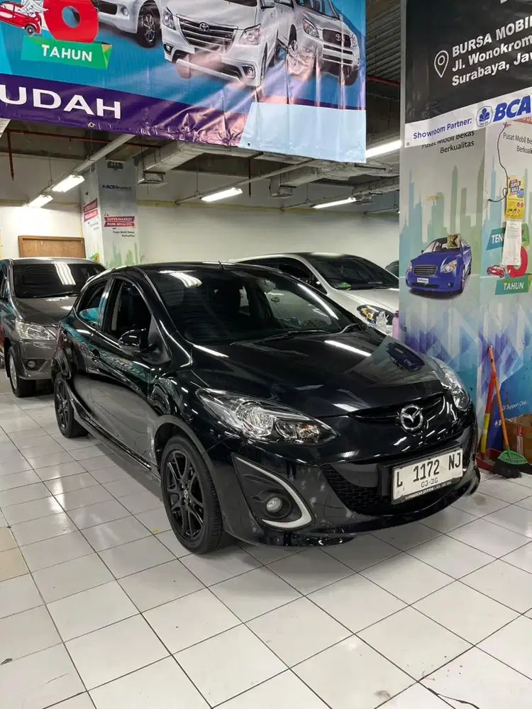 Mazda 2 R AT Matic 2014 Pmk 2015