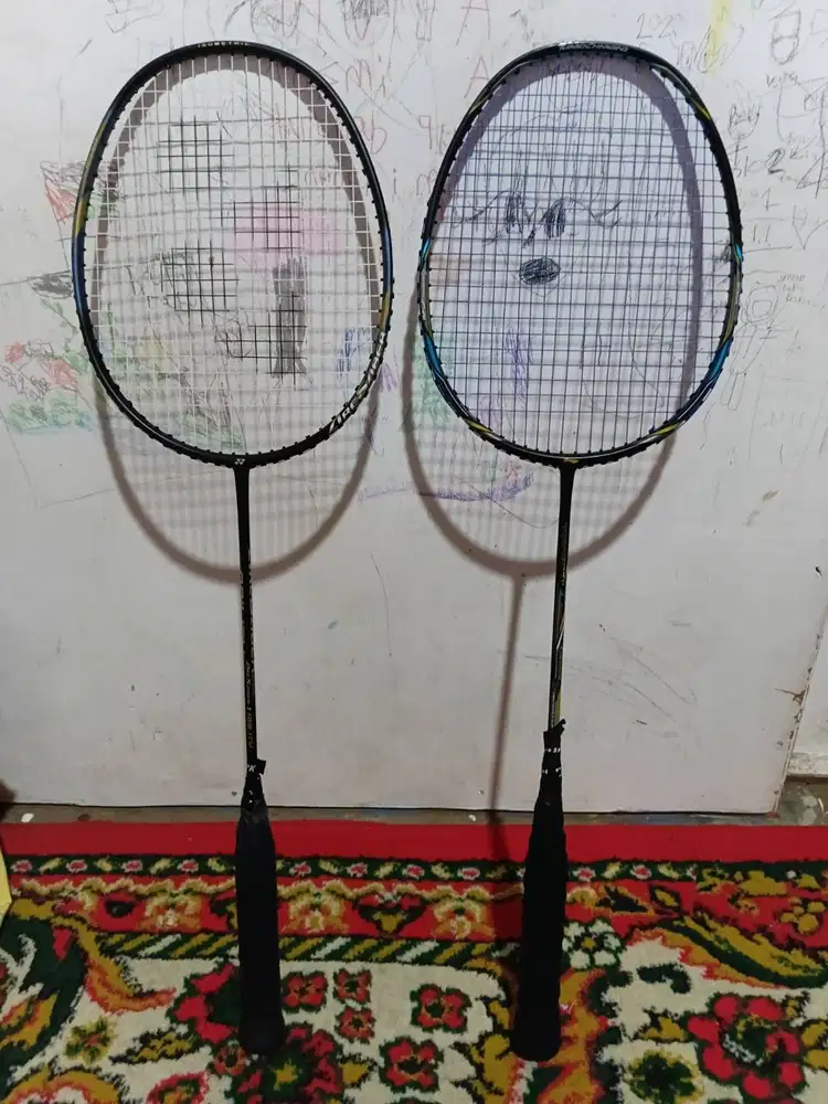 Raket badminton yonex arcssaber 1 dan linning turbo z boozt