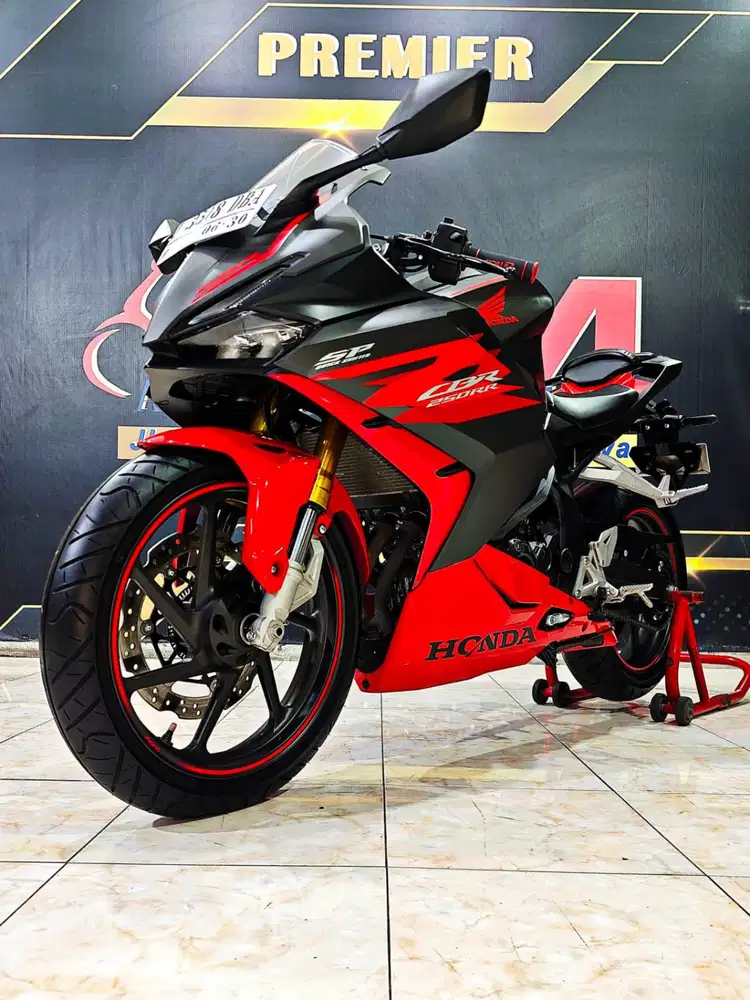 Honda New CBR 250 RR ABS SP QS TH 2025 odo 1rb super mewah