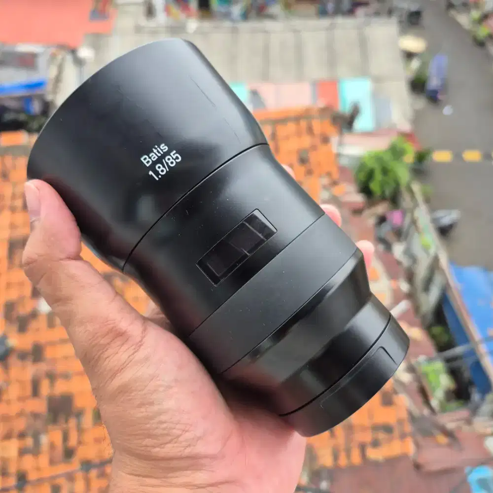 Lensa zeiss batis 85mm f1.8 e-mount