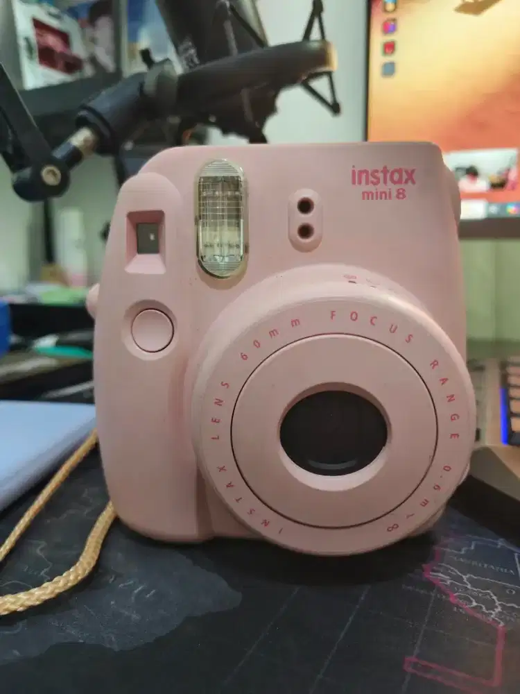 Kamera Fujifilm Instax mini 8 pink