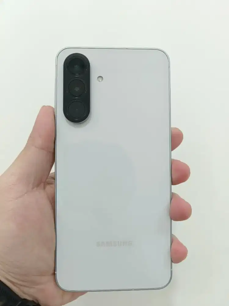 Samsung A56 5G RAM 16/256 (3 bulan pake)