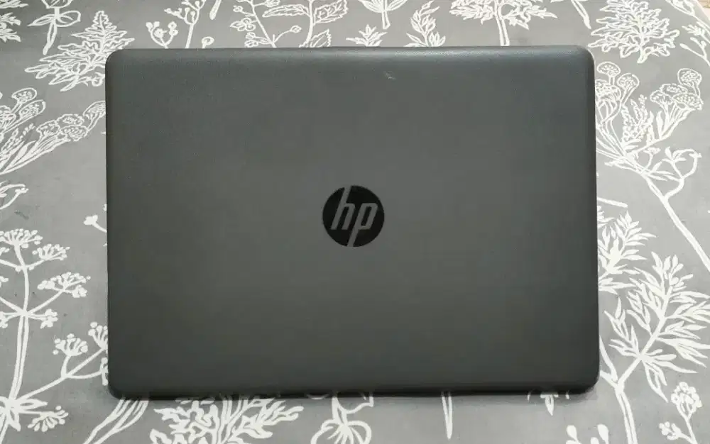 Hp 240 G6 slim core i3 gen6 ram4 hdd500 batre awet siap pakai nominus