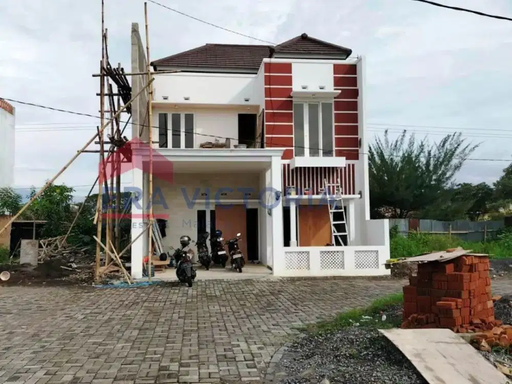 RUMAH BARU SIAP HUNI – LOKASI SUPER STRATEGIS!