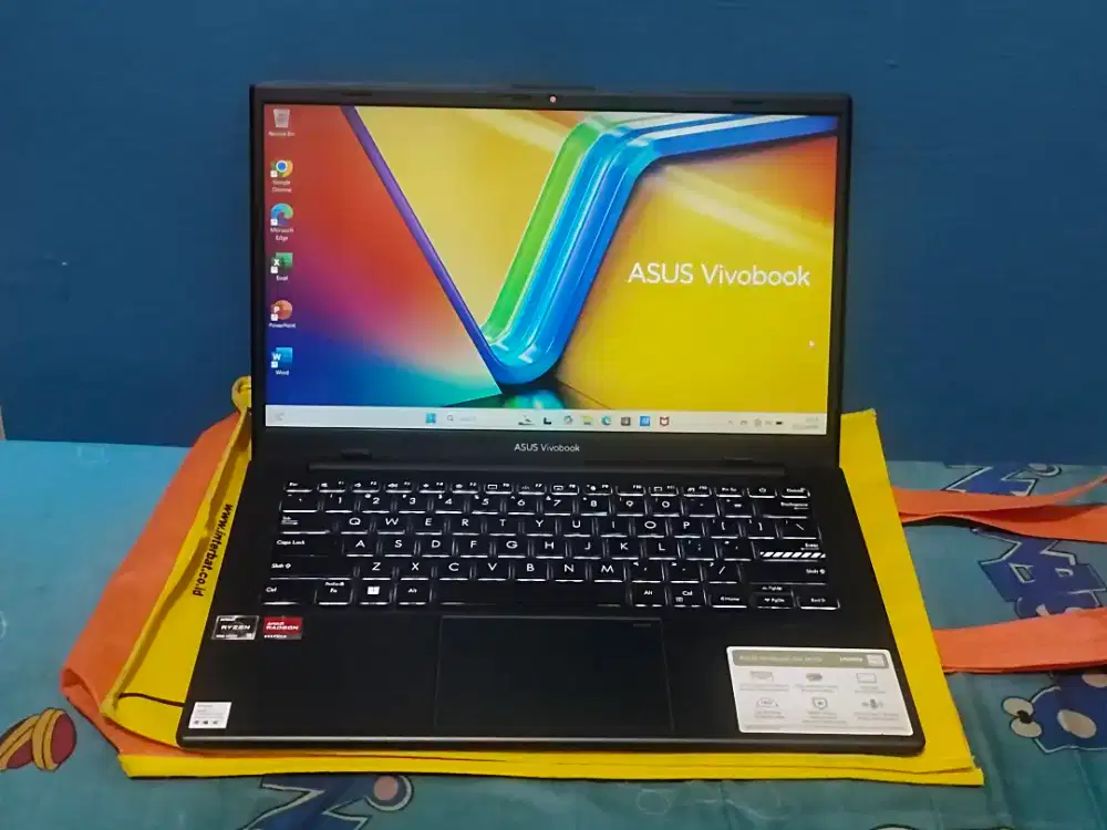 Jual laptop asus e1404fa amd ryzen 3-7320u mulus