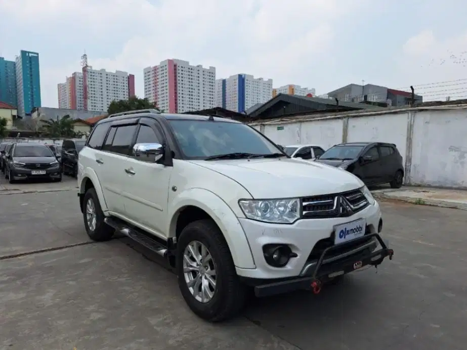 DP MURAH - Mitsubishi Pajero Sport 2.5 Exceed 4x2 Solar-AT 2015 Putih