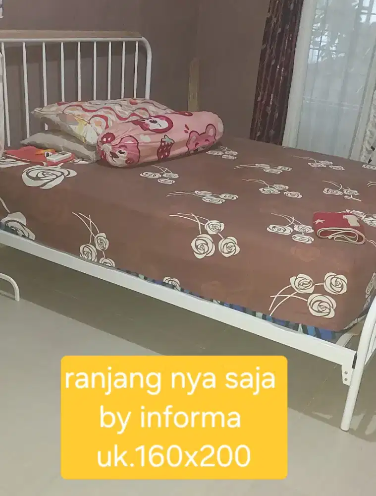 Ranjang besi Informa