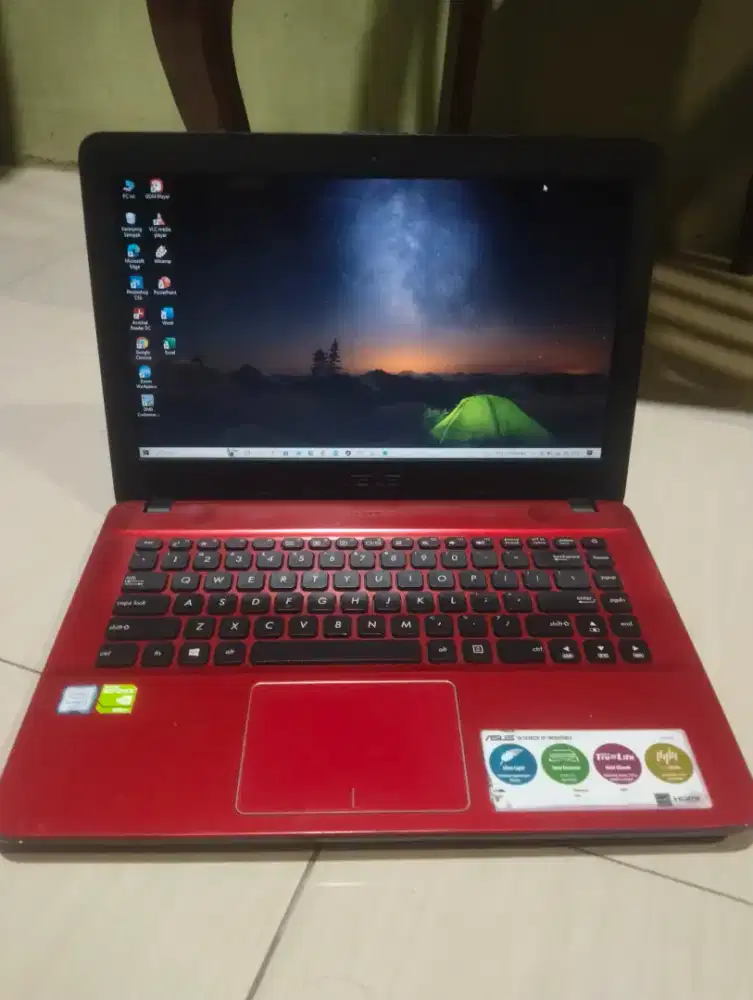 Laptop asus x441u dabelVGA