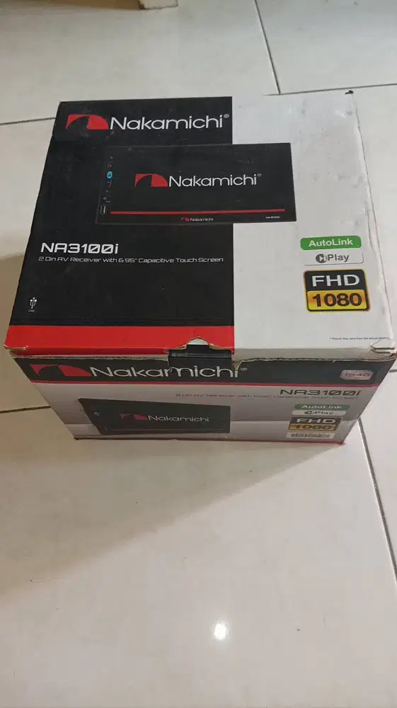 Head unit nakamici