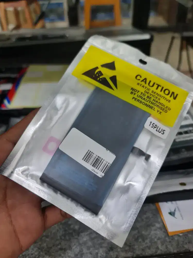 BATTERY IPHONE 15 PLUS