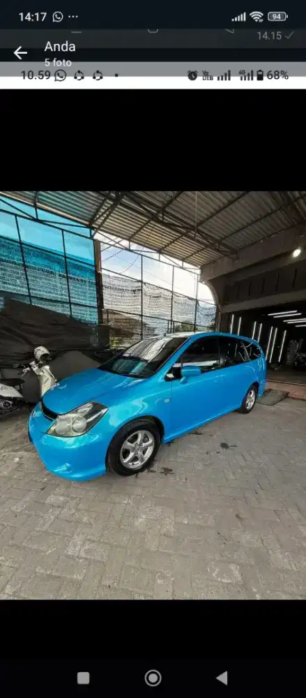 Honda stream biru muda