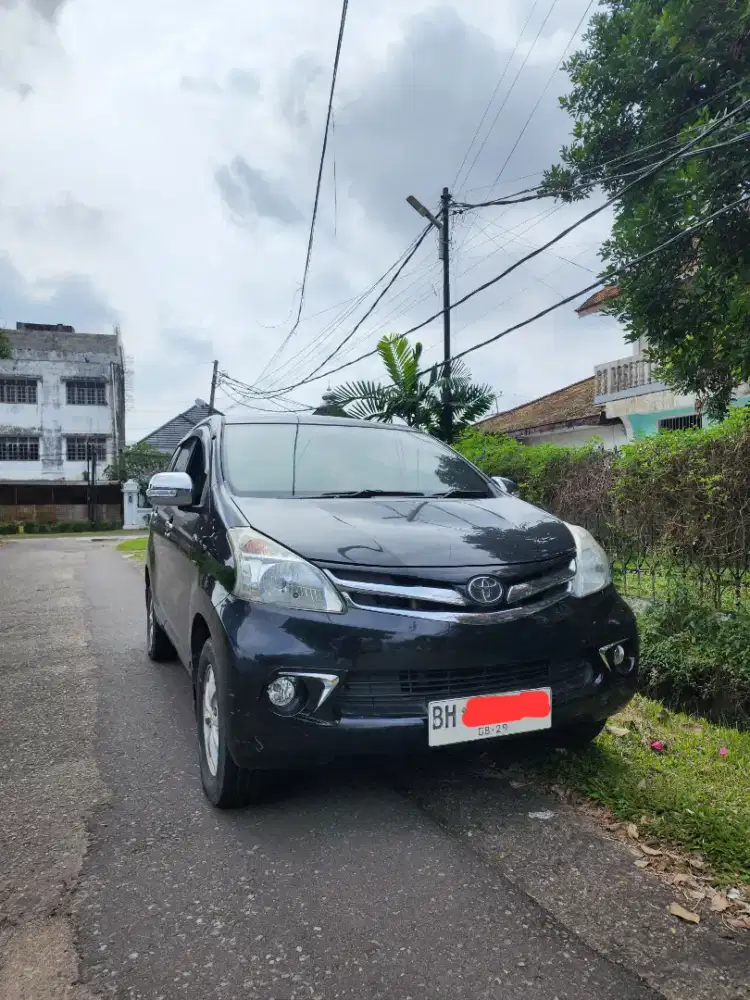 Dijual Avanza G 2014 double air bag manual bekas pemakaian pribadi
