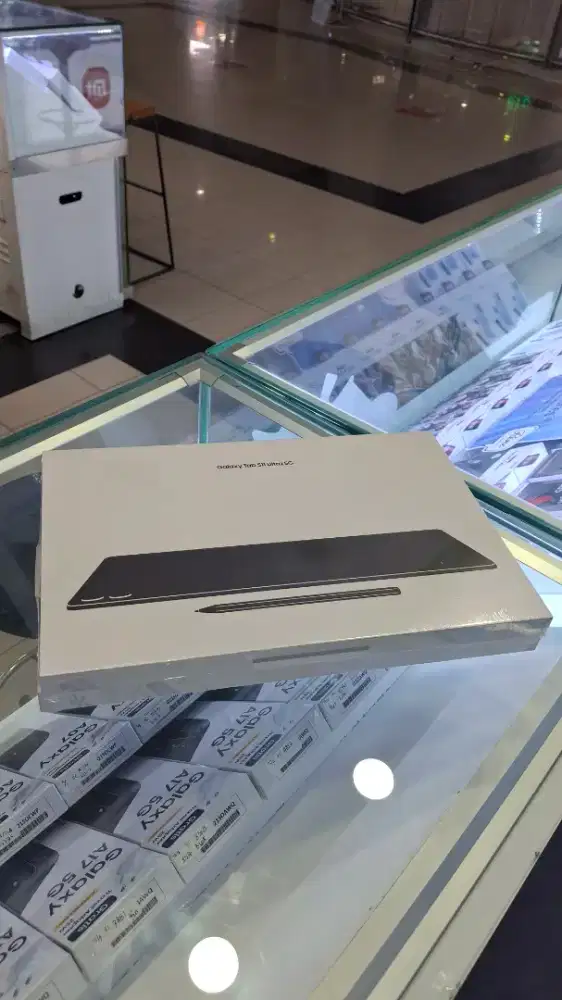 Samsung Galaxy Tab S11 Ultra 5G 12/256GB BONUS BOOKCOVER KEUBOARD ORI