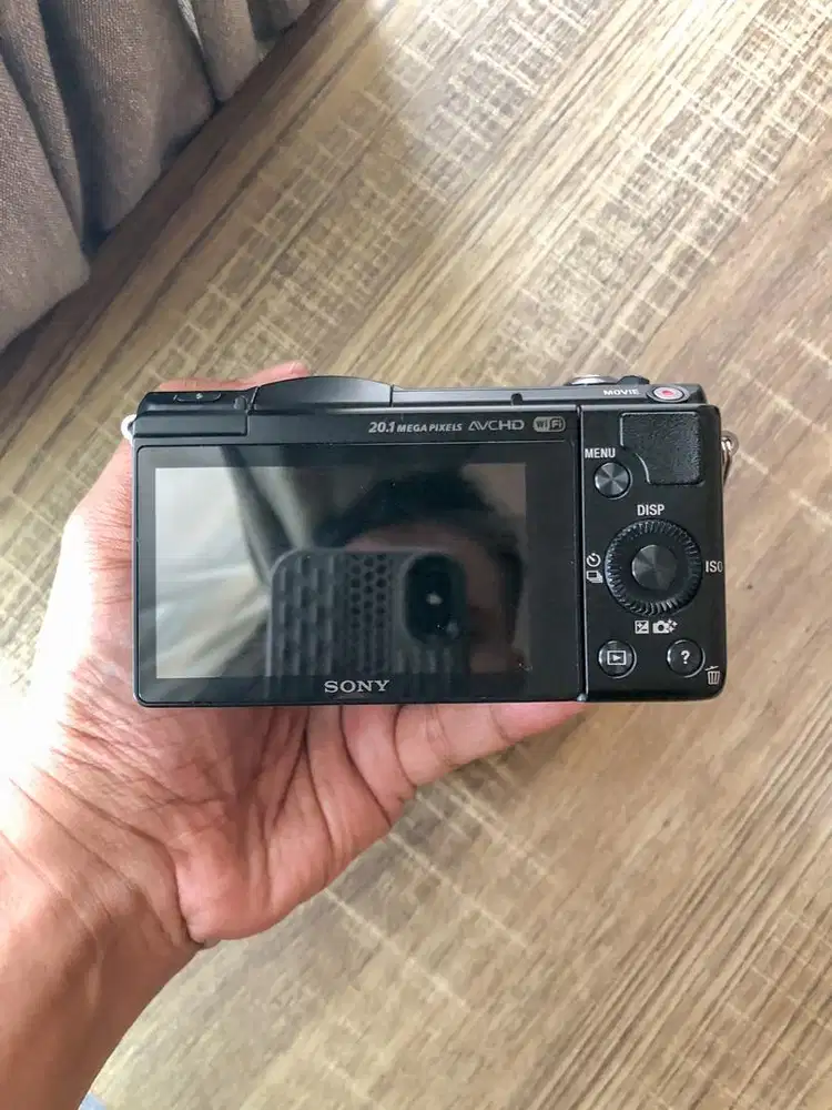 Kamera Mirrorless Sony a5000 Kit 16-50mm