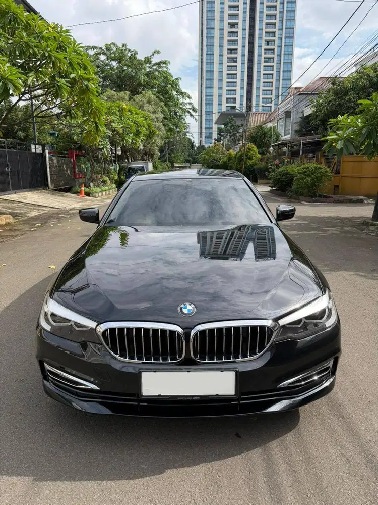 BMW 530i Luxury G30