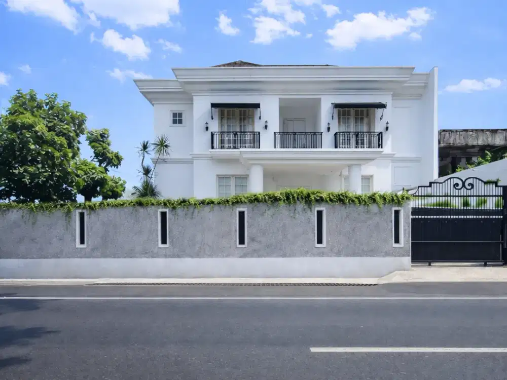 TURUN HARGA! BU! NEGO! Rumah Kebayoran Lama. Dkt Pondok Indah