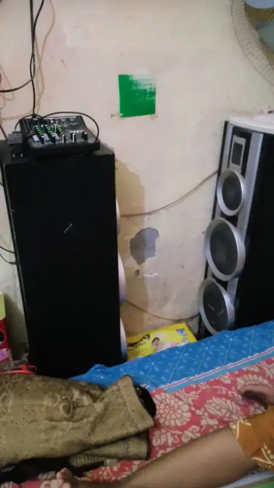 Salon Polytron ples mixzer