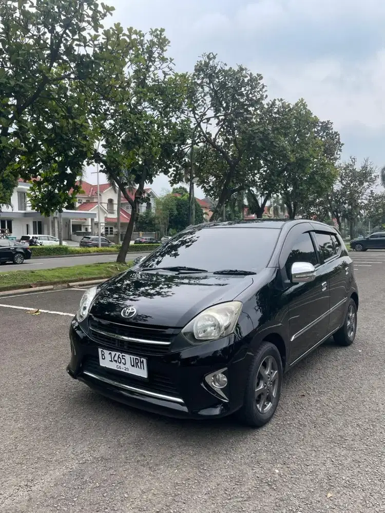 Toyota Agya 1.0 Matic 2014 Terawat, Siap Pakai.