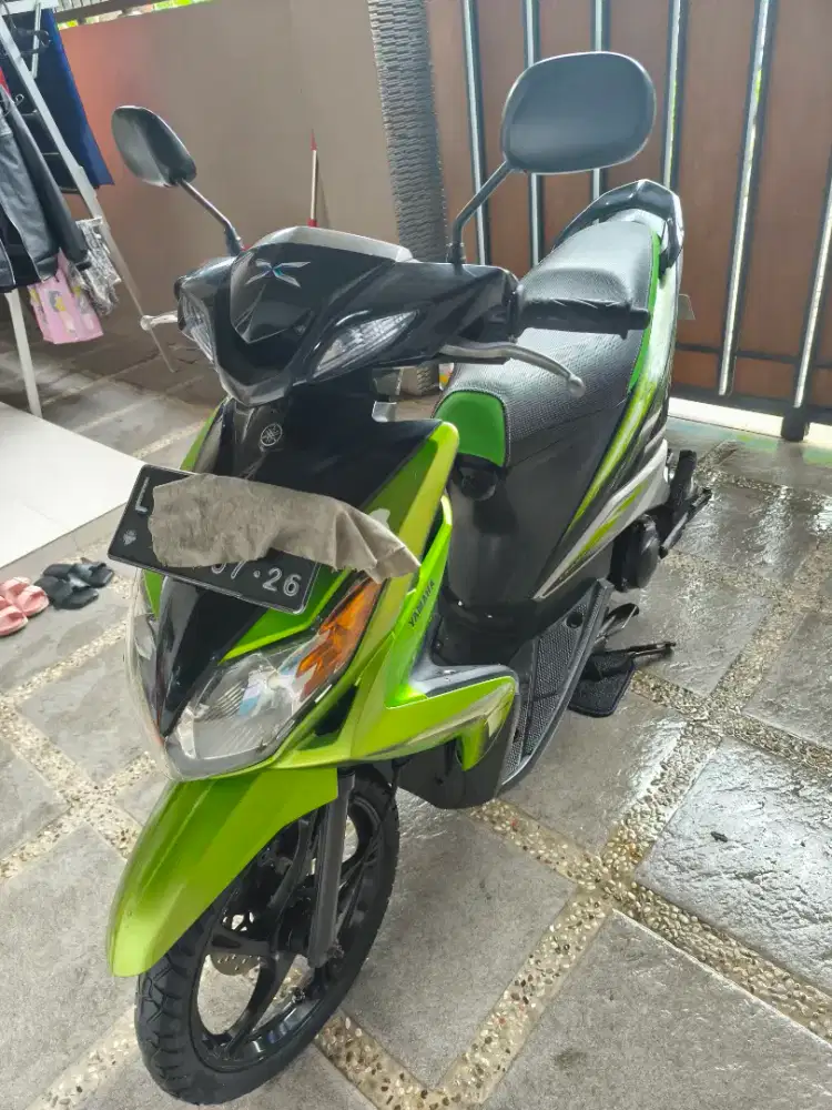Yamaha Xeon 2010 (L)