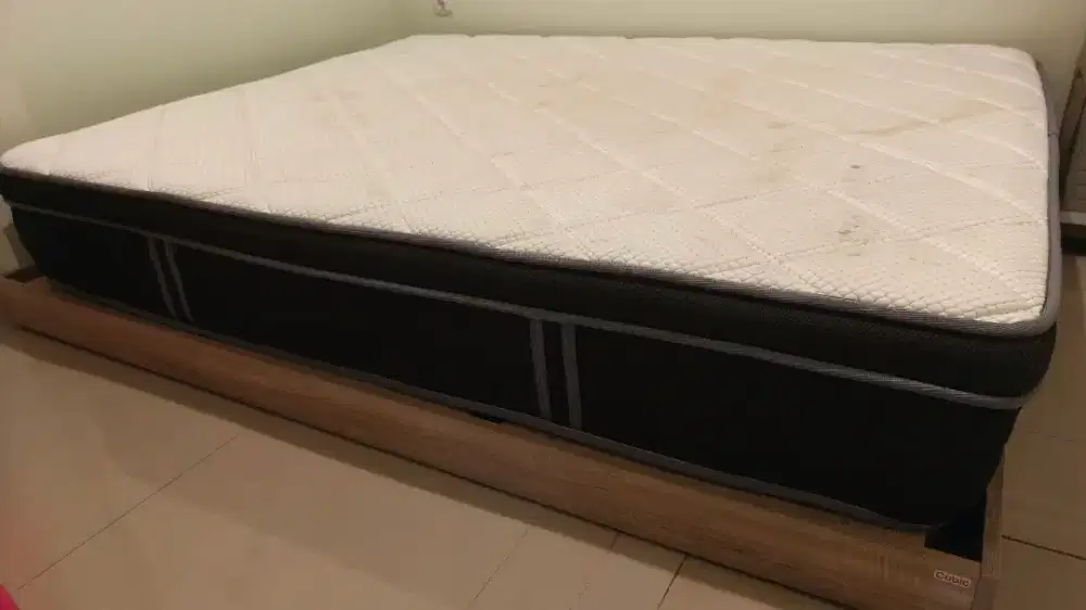 Kasur second In The Box Plus