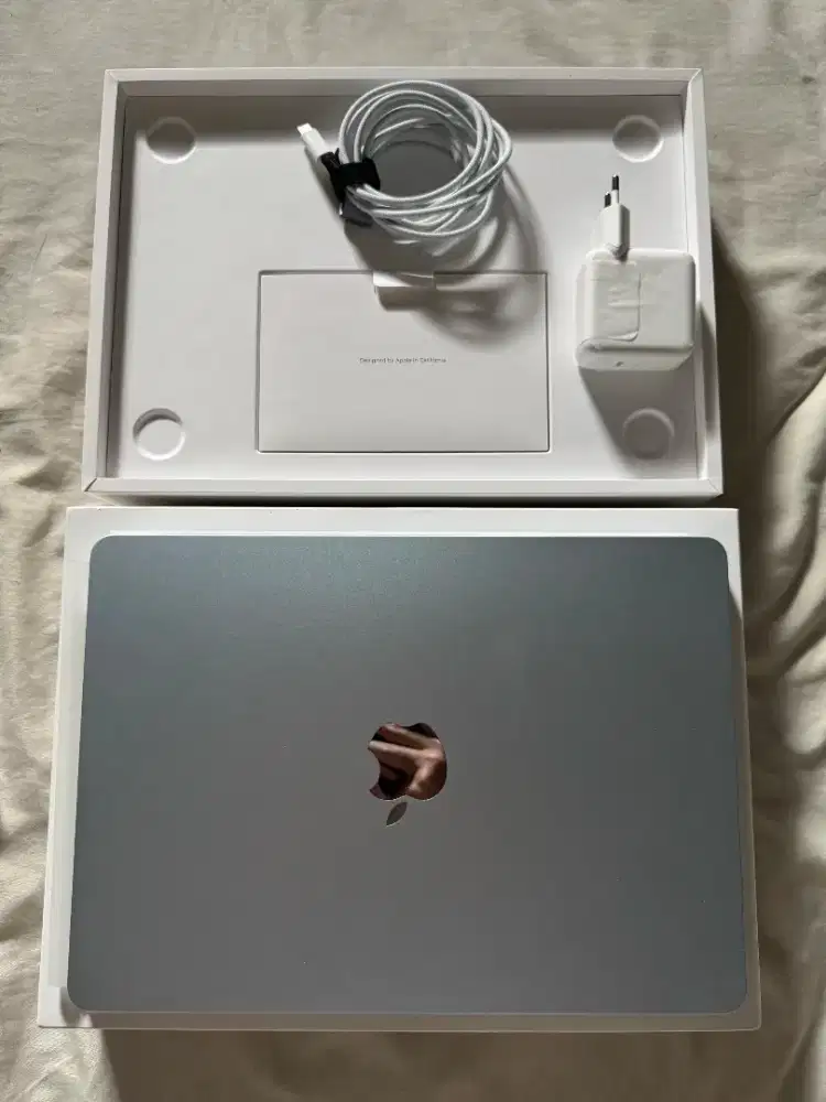 Macbook Air M4 16/256GB iBox Fullset No Minus