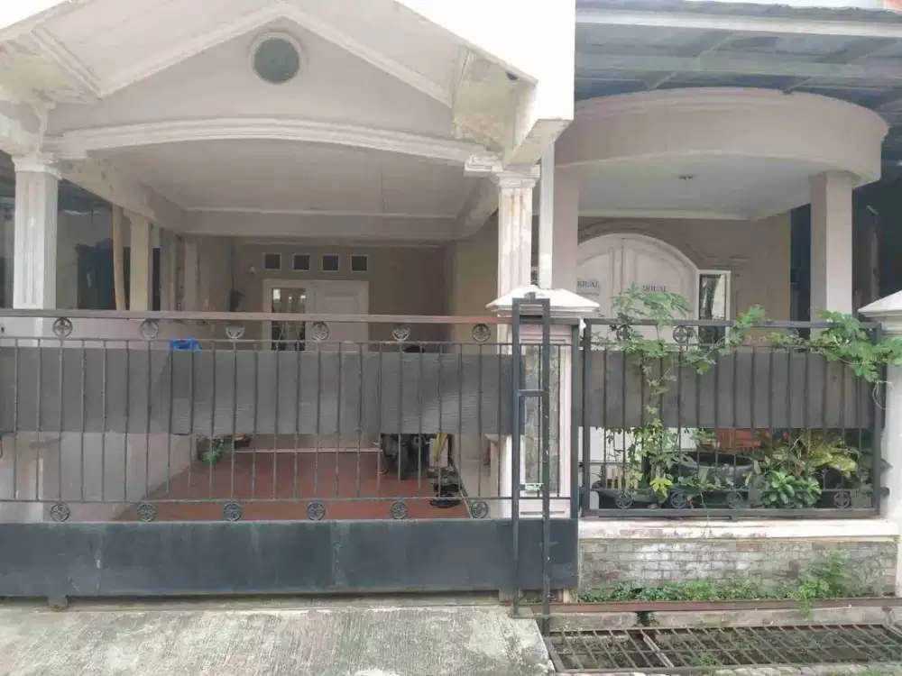 Rumah 2 LT Strategis & Ekonomis di Griya Bintara Indah