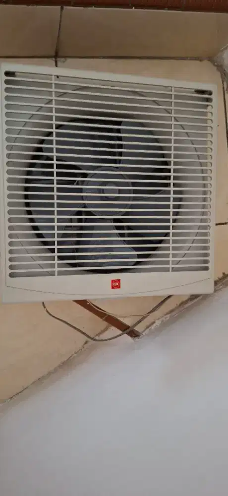 Exhaust fan merk kdk 15 inchi