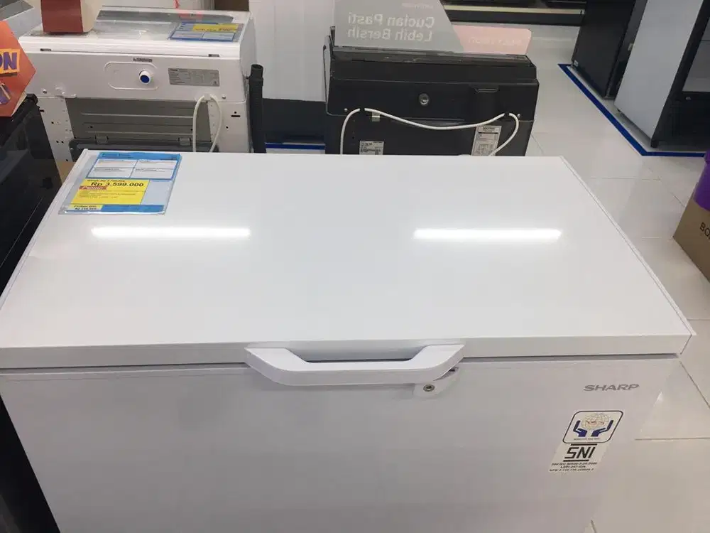 FREEZER SHARP 190L