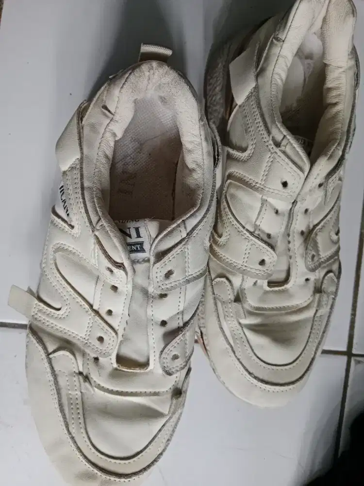 Gratis Sepatu no 40 bsa cwo cwe