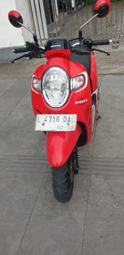 Scoopy sporty th 2018 mulus pool pjk baru