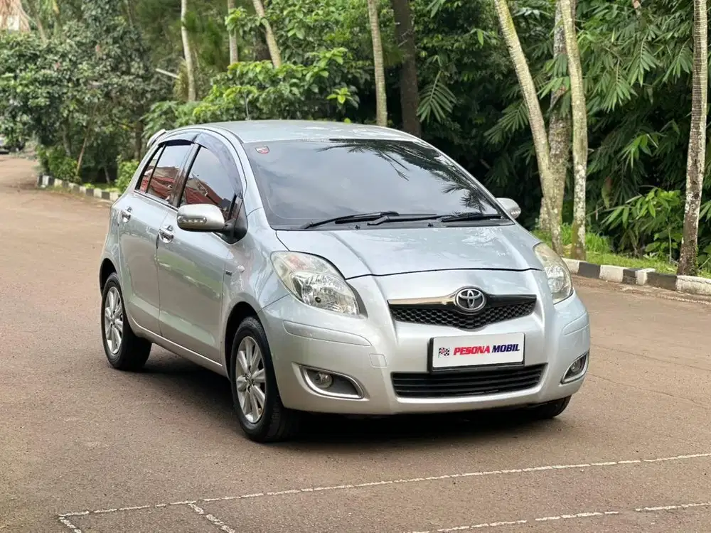 TDP5jt Yaris E 2010 AT