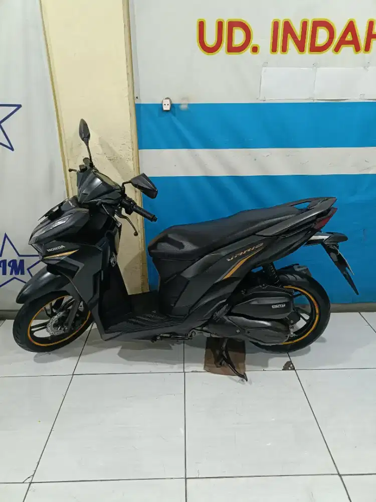 HONDA VARIO ESP CBS ISS EXCLSV FI ECO 125 2023 bisa kredit