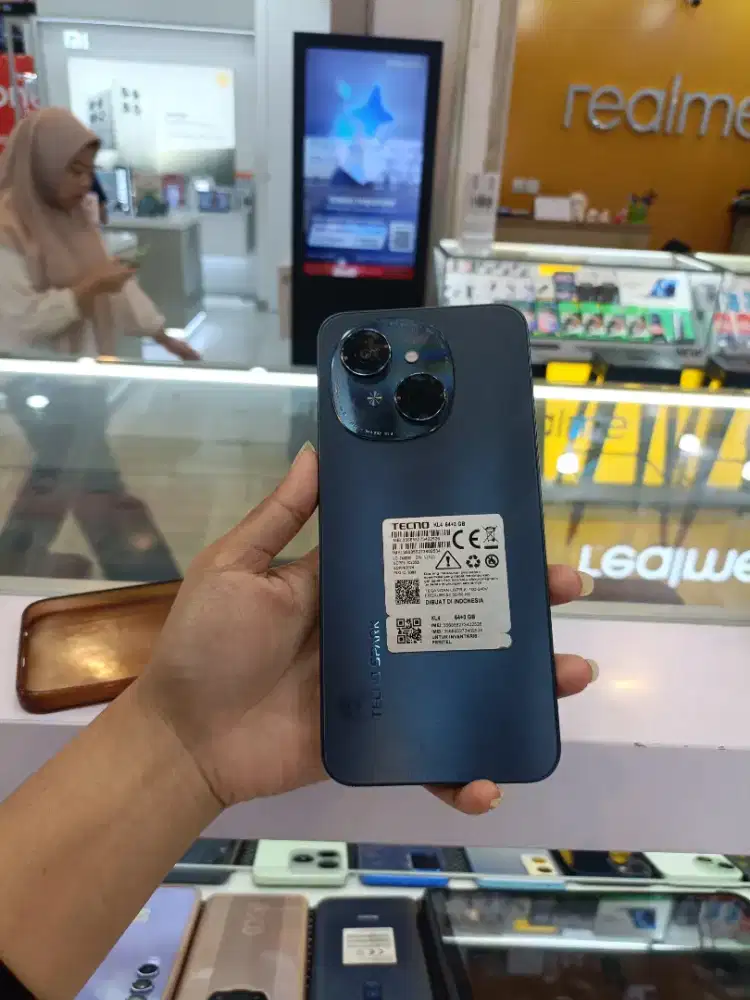 tecno spark Go1 3/64 gb