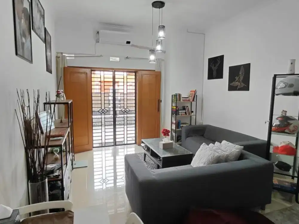 Dijual Cepat Termurah di Kemang Pratama