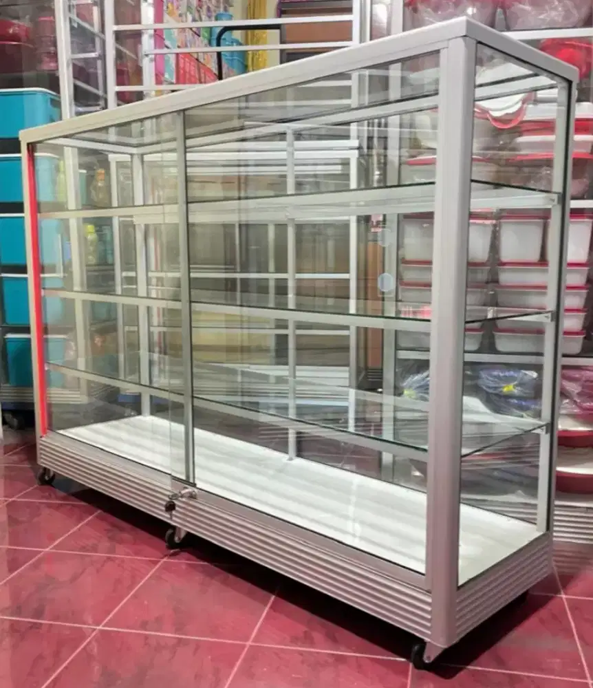 Etalase 1,5 Meter Pakai Roda