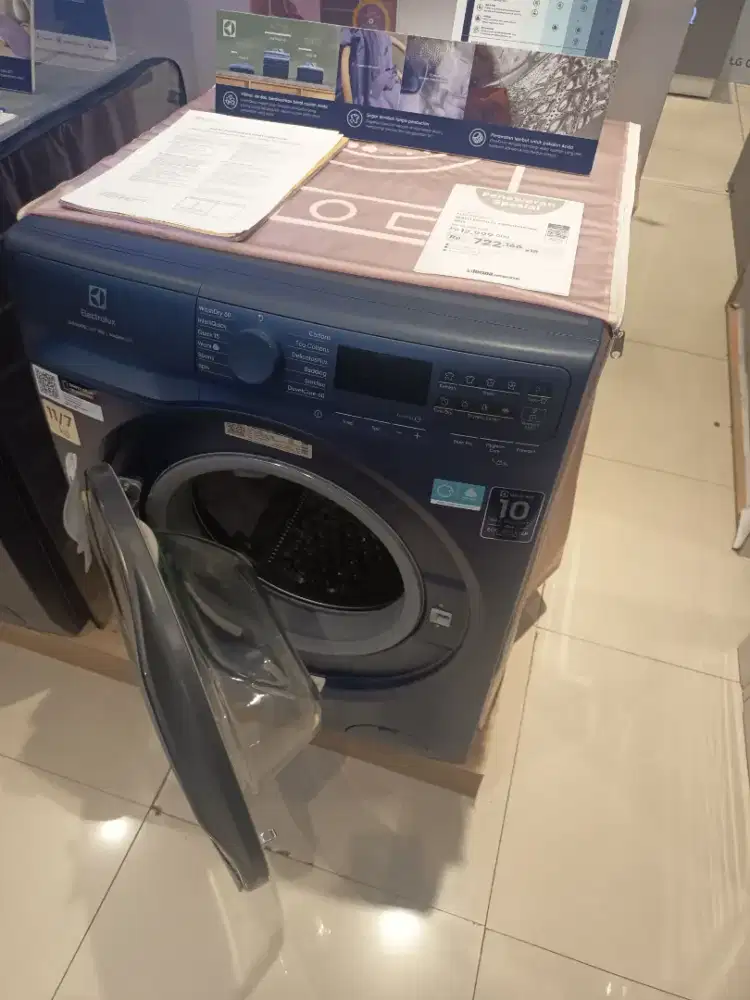 MESIN CUCI ELECTROLUX FRONT LOAD 11KG
