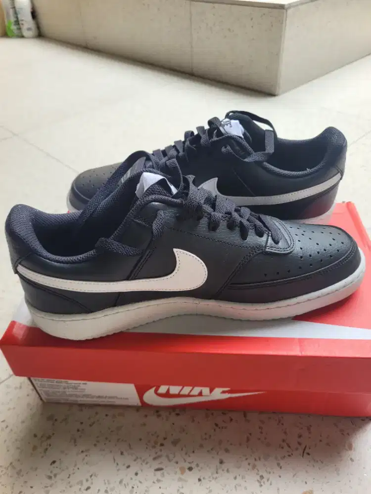 Sepatu Nike Court Vision Low