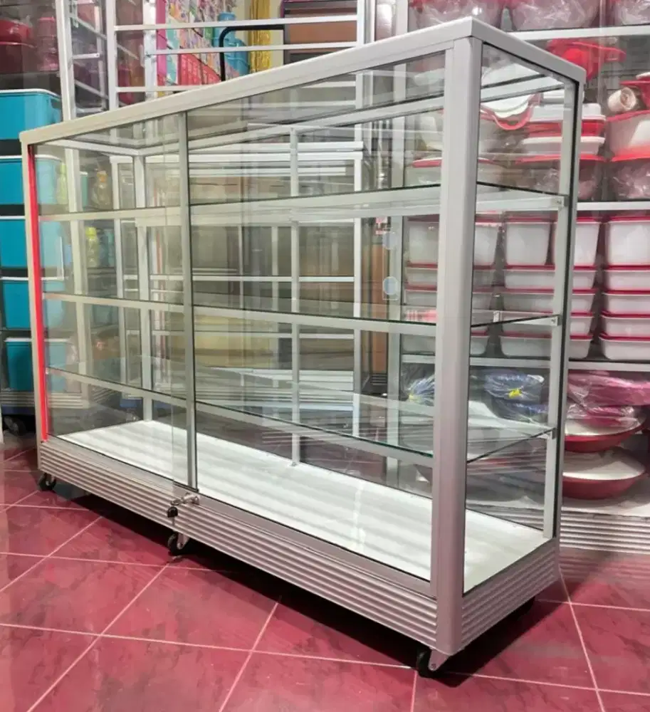 Etalase Toko 1,5 Meter Pakai Roda