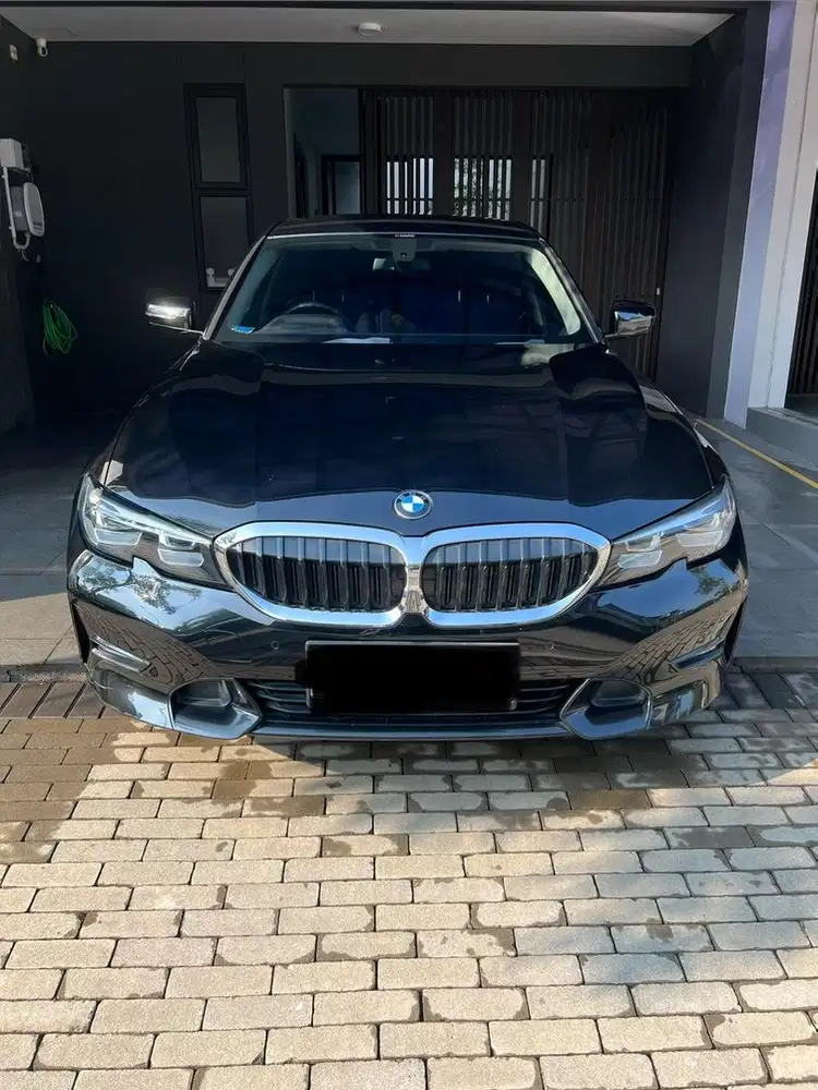 BMW 320i dynamic G20 black 2022