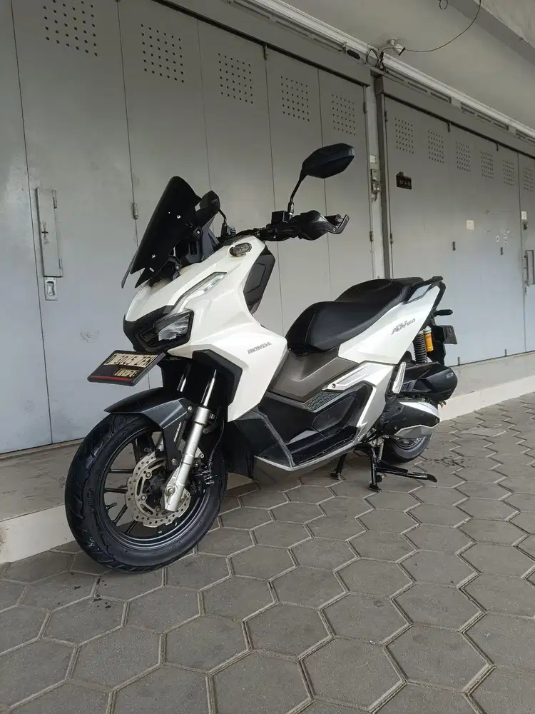 Honda adv 160 CBS 2023 mulus
